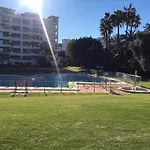 Large And Elegant In Puerto Banus With Pools And Paddle Μαρμπέλλα