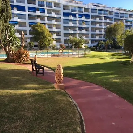 Apartamento Large And Elegant In Puerto Banus With Pools And Paddle Marbella