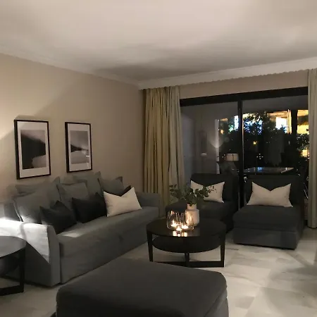 Large And Elegant In Puerto Banus With Pools And Paddle Appartement *