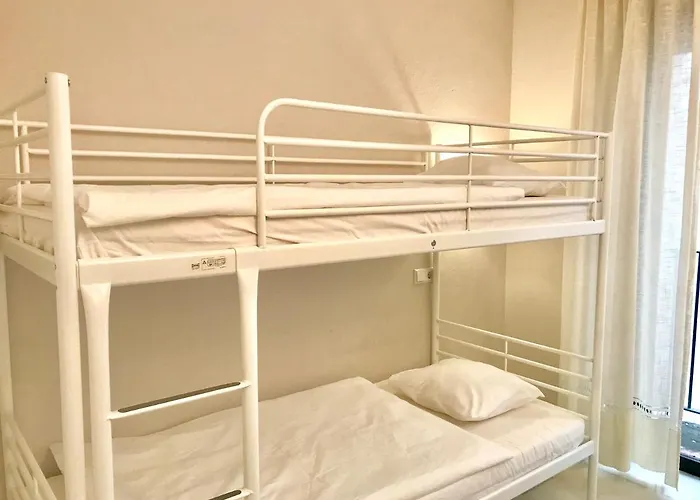 Large And Elegant In Puerto Banus With Pools And Paddle Μαρμπέλλα