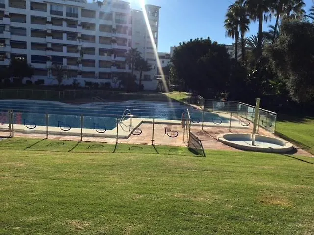 Large And Elegant In Puerto Banus With Pools And Paddle Appartement